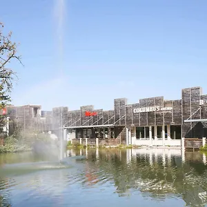 https://ibis-bourg-jasseron-teyssonge.hotels-rhonealpes.com